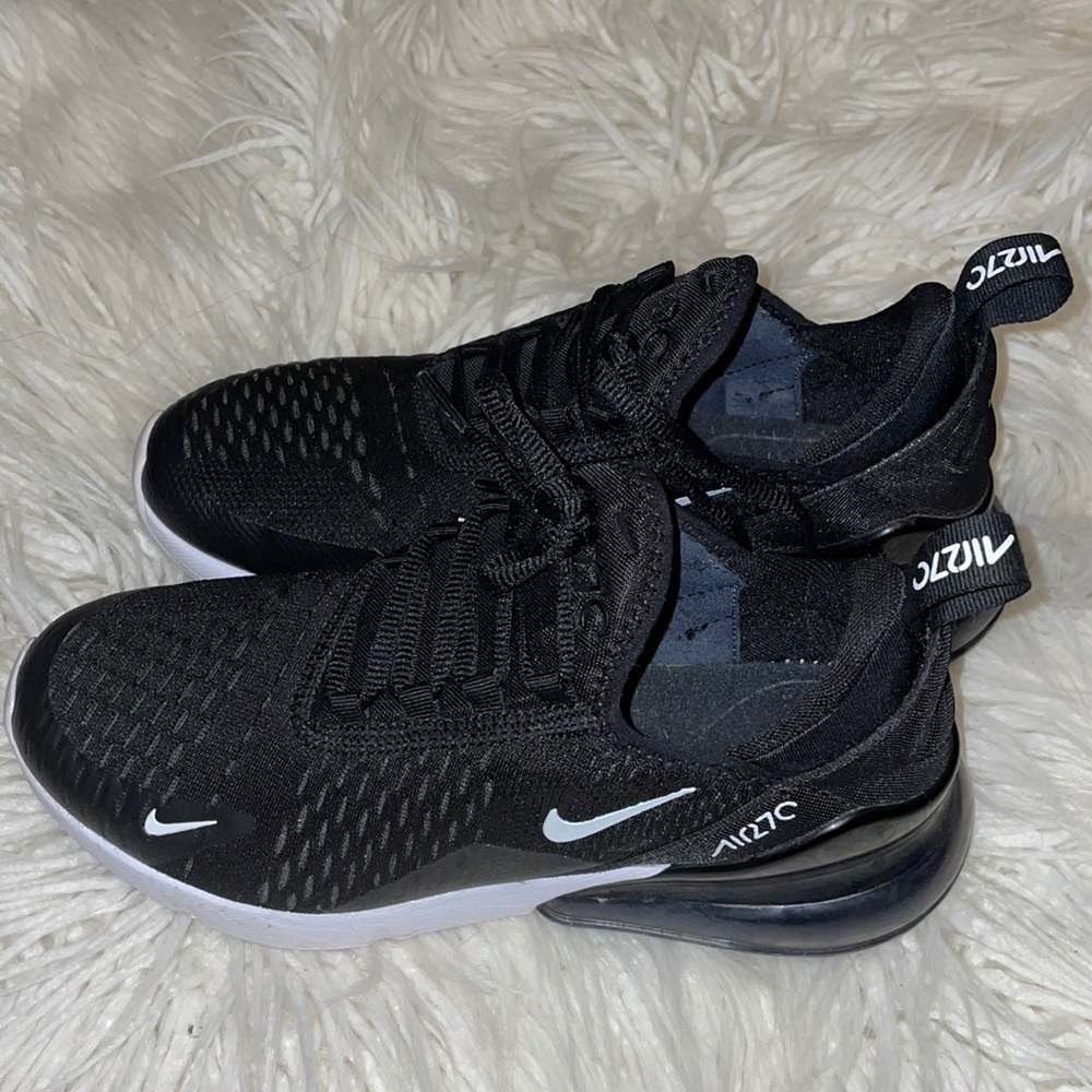 Nike Air Max 270